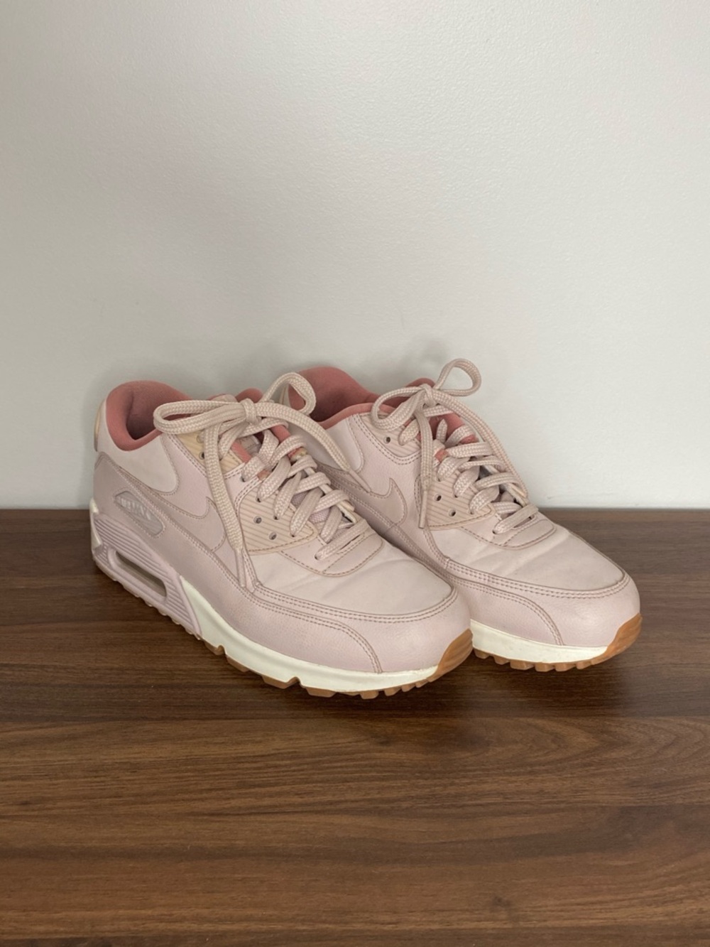 Nike Air Max Monochrome Pink